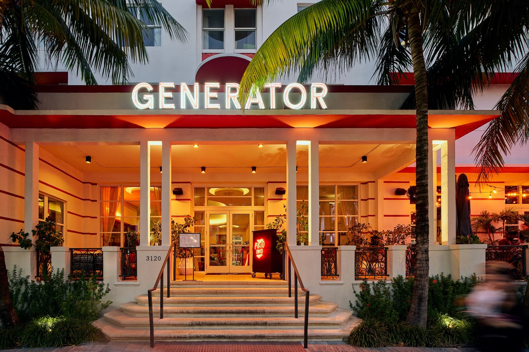 Generator Miami Hotel